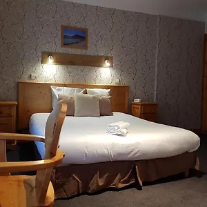 Hotel Savoy **